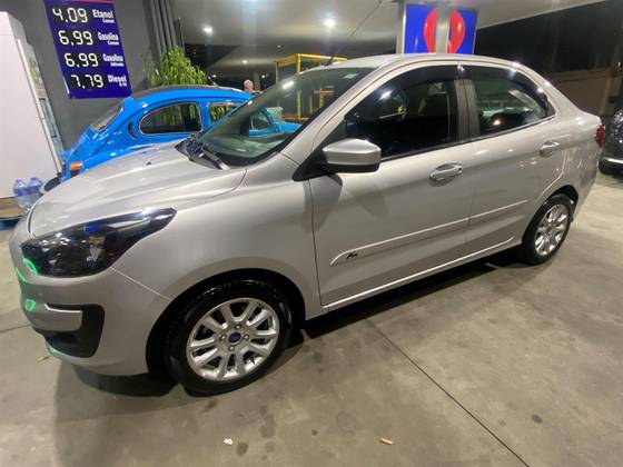 FORD KA 1.5 TI-VCT FLEX SE PLUS SEDAN AUTOMÁTICO FORD KA 1.5 TI-VCT FLEX SE PLUS SEDAN AUTOMÁTICO
